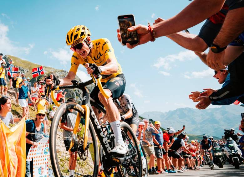 Vingegaar solo ganó una etapa en el segundo Tour que ganó: la cronoescalada que se disputó en la jornada 16 de la carrera entre Passy y Combloux (22.4 kilómetros). FOTO: TOMADA DE TWITTER @LeTour