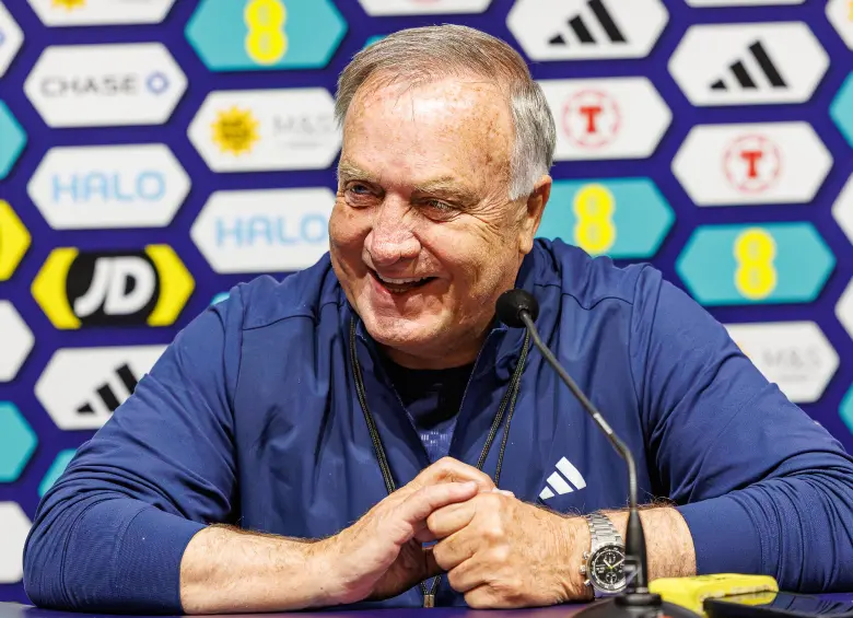 El técnico Dick Advocaat será el más veterano en dirigir en un Mundial. Foto: Getty Images via AFP