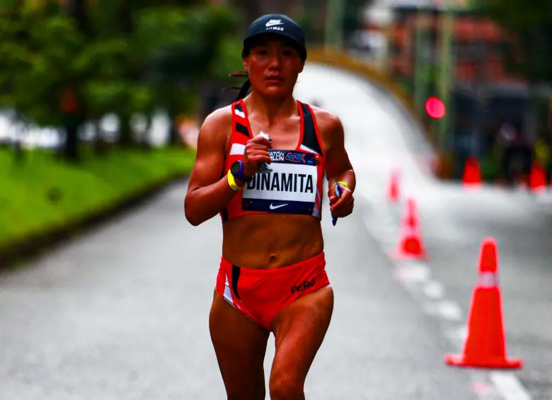 Dina o más conocida como Dinamita fue la ganadora de la maratón Medellín. Foto: Manuel Saldarriaga