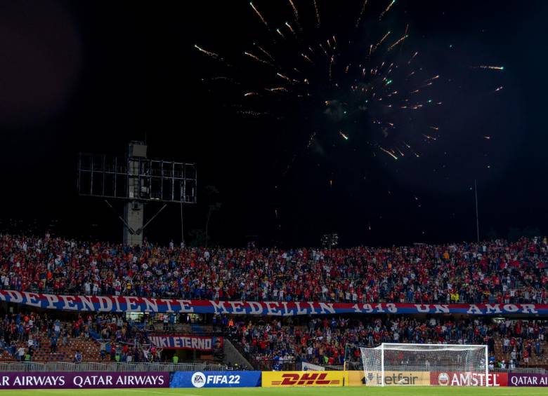El Medellín ha hecho del Atanasio Girardot un fortín en el 2022 y jugar afuera también significaría perder en lo deportivo. En Liga suma puntaje perfecto de local. FOTO Juan Antonio Sánchez
