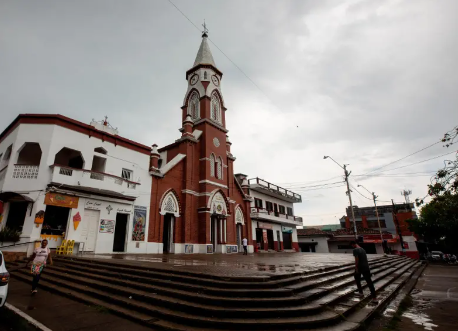 En la zona donde pretendía instalar el alcantarillado, al parecer, no existía la infraestructura necesaria para garantizar su funcionamiento. FOTO: Camilo Suárez