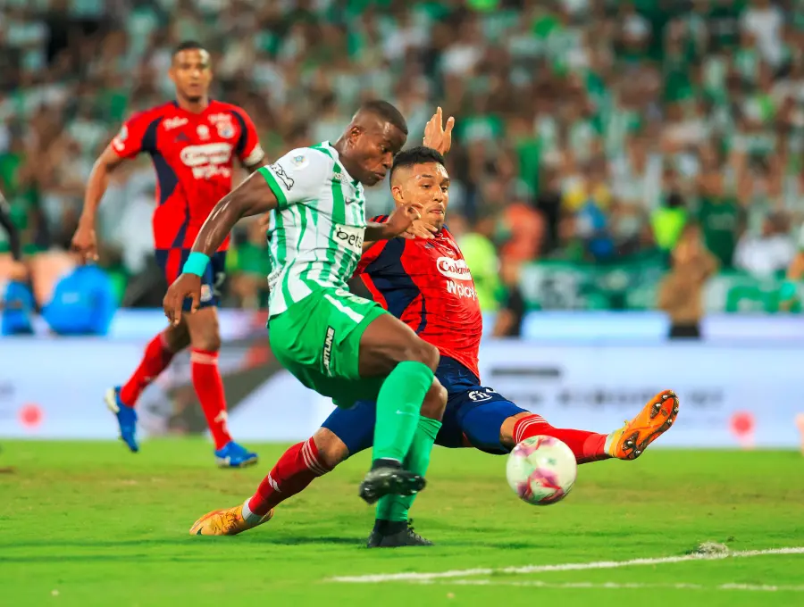 Imágenes del último clásico entre Nacional y DIM, que terminó con victoria verdolaga. <span class="mln_uppercase_mln">FOTO</span><b><span class="mln_uppercase_mln"> Camilo Suárez</span></b>