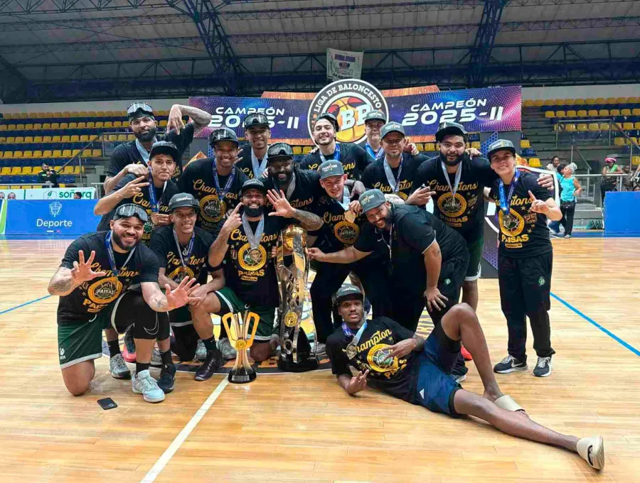 Paisas se quedó con el título de la Liga Profesional al vencer a Cimarronres en la Caldera de Quibdó, para convertirse en bicampeones. FOTO CORTESÍA PAISAS 