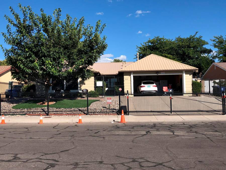 El eventual dueño planteó la idea de reformar el interior de la casa hasta lograr un parecido exacto con la serie. Foto: Cortesía.