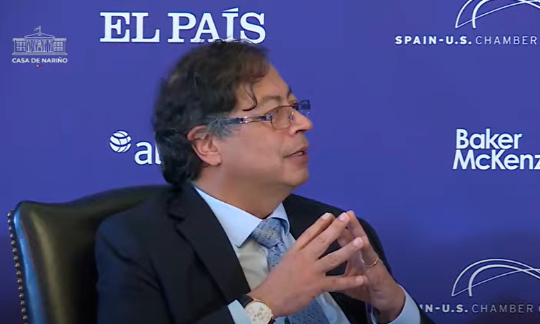 El presidente Gustavo Petro durante su intervención durante el foro “Latinoamérica, Estados Unidos y España en la Economía Global”. FOTO: CAPTURA DE VIDEO