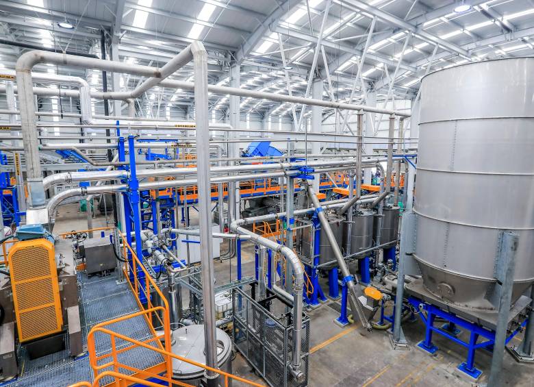 Enka reportó un crecimiento de 11% en su ebitda y una mejora de $2.419 millones en su utilidad neta durante el primer trimestre de 2026. FOTO EL COLOMBIANO