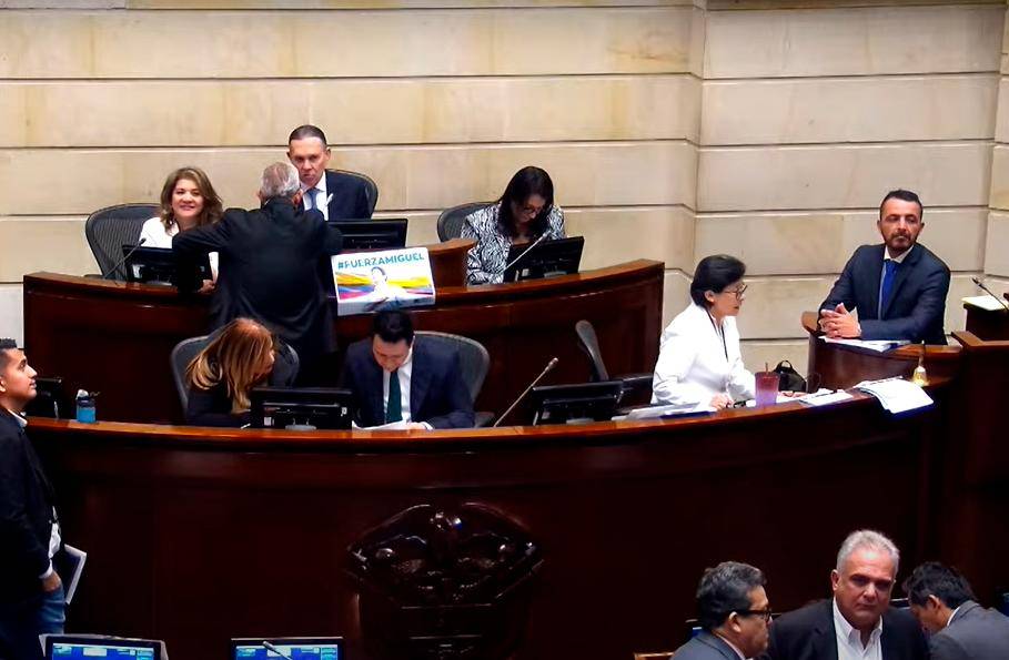 Desde ayer la plenaria del Senado tramita el proyecto de reforma laboral. FOTO tomada de YouTube