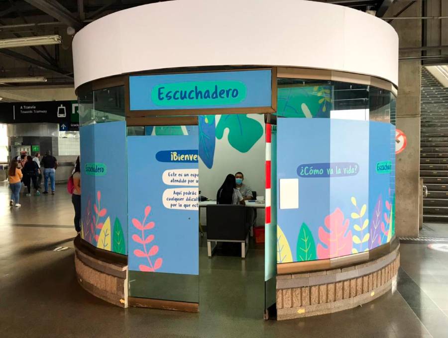 Ya son cinco los escuchaderos que tiene el Metro. FOTO: CORTESÍA