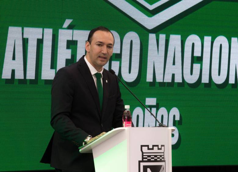 El expresidente de Atlético Nacional, Juan Carlos de la Cuesta, suena fuerte para lanzarse a la Alcaldía de Medellín. De Buena Fuente le preguntó por esta aspiración política. FOTO JUAN ANTONIO SÁNCHEZ