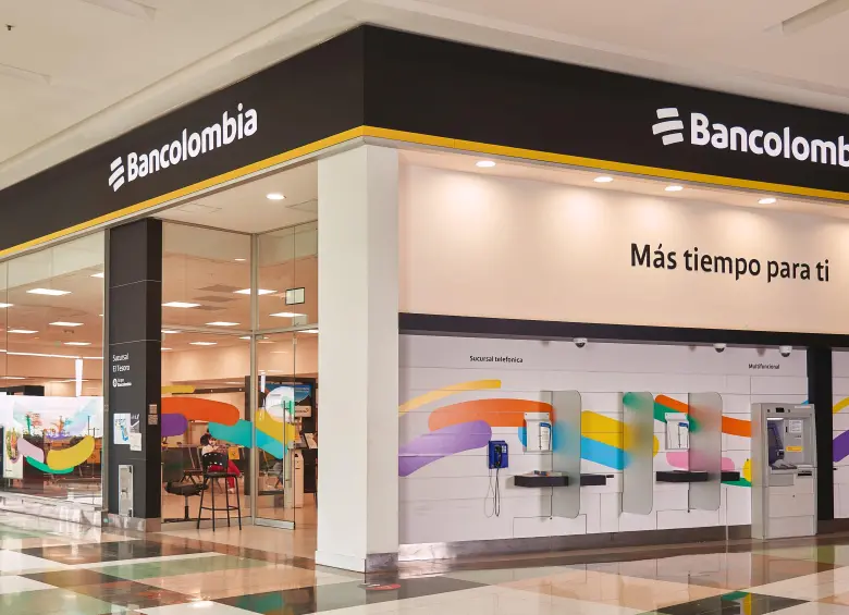 Medio siglo después de aquel primer cajero en Medellín, Bancolombia celebra no solo la trayectoria tecnológica, sino también la transformación cultural que trajo consigo. FOTO: Cortesía Bancolombia