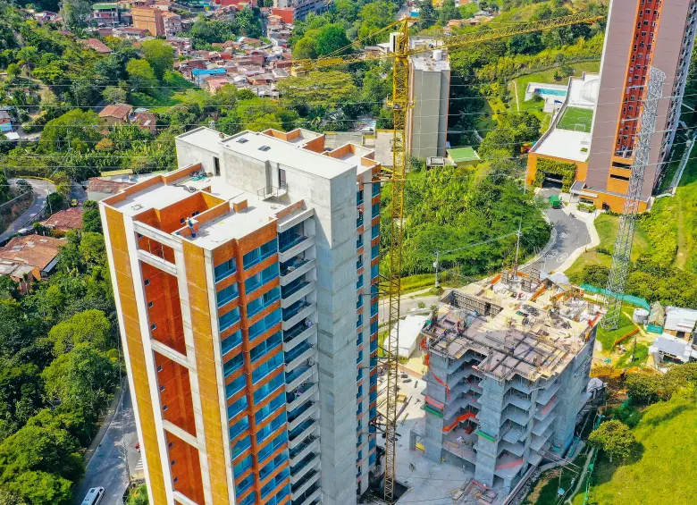 El incremento del salario mínimo puso bajo incertidumbre a todos los proyectos de vivienda social en Antioquia y Medellín. FOTO Camilo Suárez