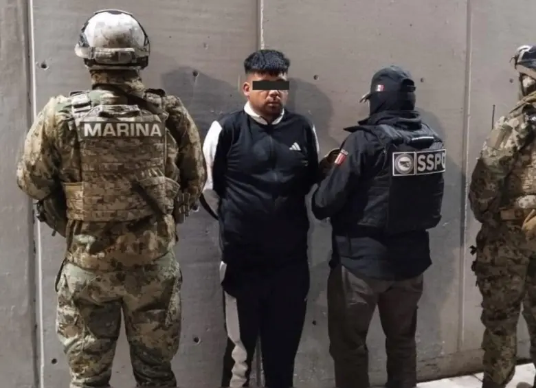 Alias El Hacha es señalado por participar en secuestros, extorsiones, homicidios y comercio ilegal de combustibles. Foto: Secretaría de Defensa Nacional de México.
