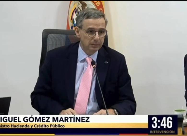 El ministro Migue Gómez cuestionó que la responsabilidad por la crisis de energía recaiga principalmente sobre el Gobierno Nacional y pidió que las administraciones locales se involucren más en la búsqueda de soluciones. Foto: Cortesía