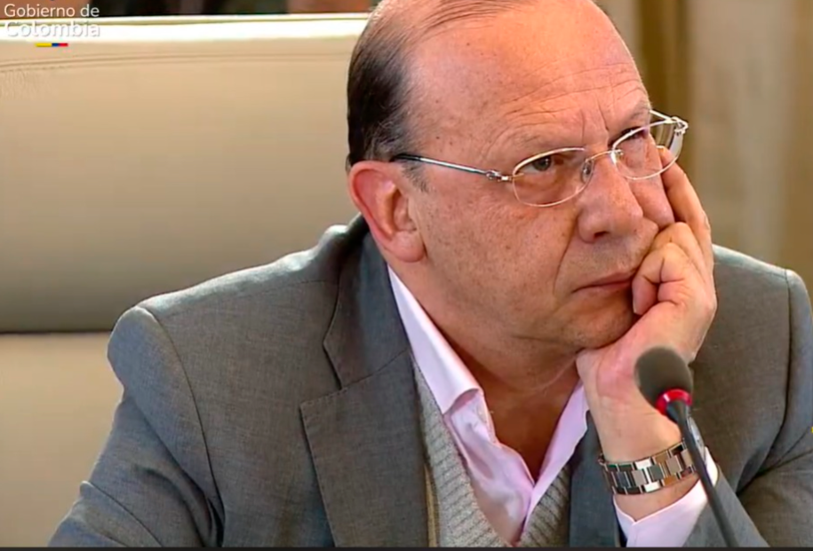 El retiro del Gobierno de la junta del Banco intensificó el debate sobre la independencia de las instituciones económicas. FOTO: Presidencia