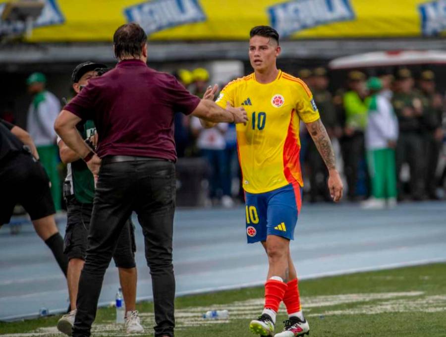 Colombia recibe en Barranquilla a Perú, a las 3:30 de la tarde, con la misión de lograr una victoria para mejorar su posición en la tabla de posiciones. FOTO JUAN ANTONIO SÁNCHEZ 