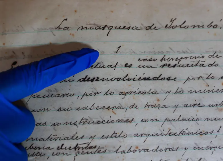 El manuscrito de Carrasquilla es la fuente de la edición crítica en la que trabaja un grupo de profesores de la Udea. El texto está en Santo Domingo, Antioquia. Foto: Manuel Saldarriaga