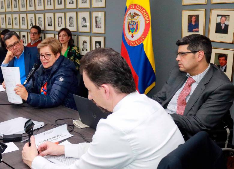 La decisión se comunicó al término del encuentro de la Comisión Permanente de Concertación. FOTO: MINTRABAJO