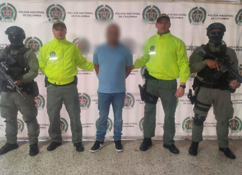 Alias “Paco” fue capturado en el centro de Medellín por sus presuntos vínculos con el envío de droga. FOTO: CORTESÍA
