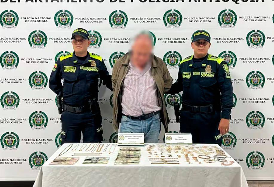 El hombre, identificado como Jaime Humberto Betancur, fue enviado a prisión domiciliaria. FOTO: CORTESÍA POLICÍA