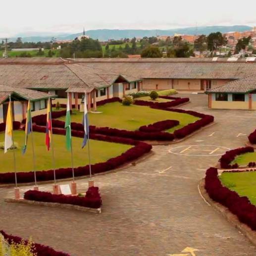 La Universidad Católica del Norte nació en la diócesis de Santa Rosa de Osos en 1997. Ofrece técnicas, carreras, especializaciones y maestrías virtuales. FOTO<b><span class="mln_uppercase_mln"> redes sociales</span></b>
