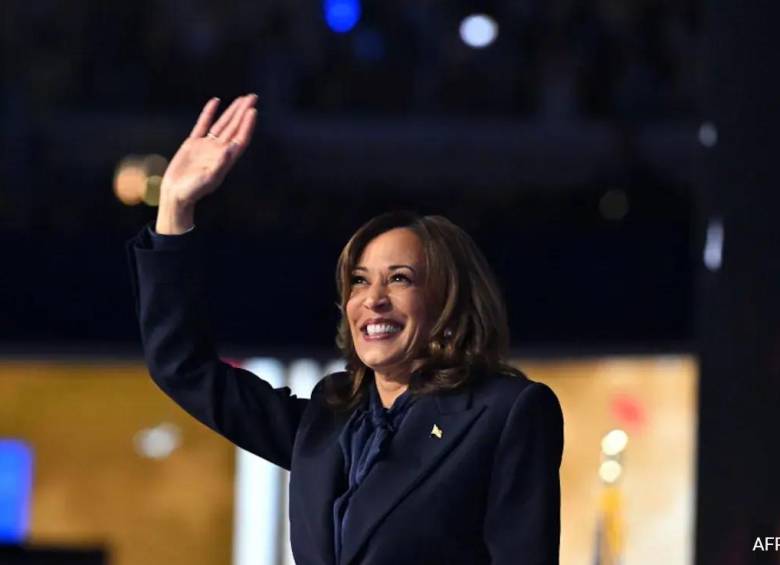 Kamala Harris ganó oficialmente la nominación del Partido Demócrata. Foto: AFP 