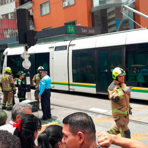 Este accidente, ocurrido dentro de la estación San José del tranvía, provocó la muerte de un peatón y obligó a la suspensión parcial del sistema. FOTO: CORTESÍA