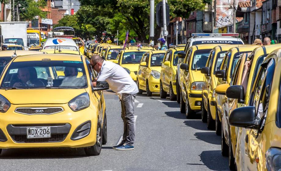 El paro de los taxistas, se presume, afectará la movilidad tanto en la ciudad como en las salidas hacia otras regiones y municipios. FOTO Juan Antonio Sánchez