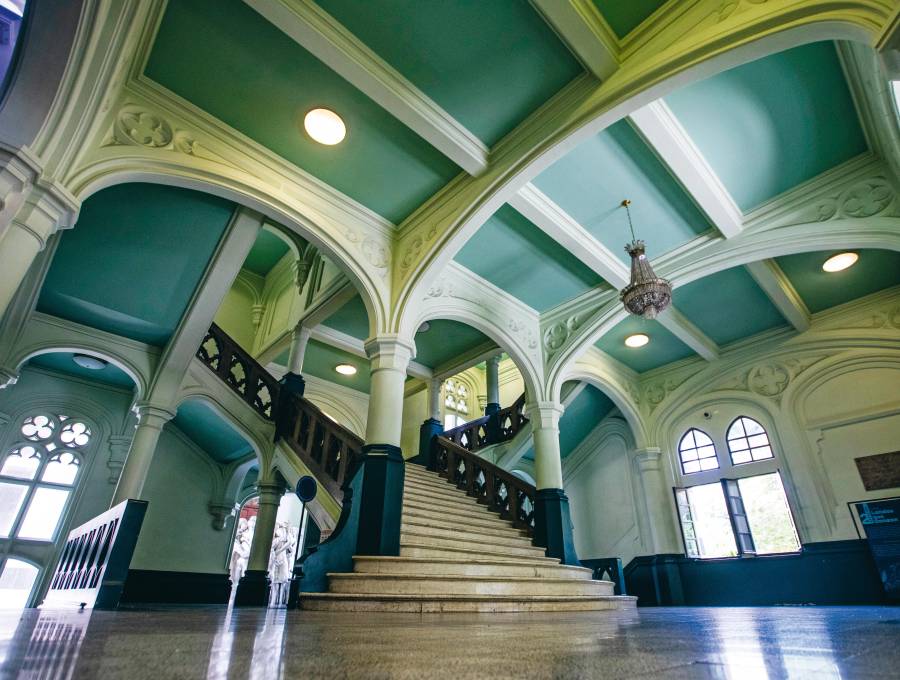 La construcción del Palacio de Calibío, hoy Palacio de la Cultura Rafael Uribe Uribe, inicio en el año 1924 bajo el mandato de Pedro Nel Ospina, quien en esa época era el Gobernador de Antioquia. <b><span class="mln_uppercase_mln"> </span></b>FOTO<b><span class="mln_uppercase_mln"> JULIO CÉSAR HERRERA</span></b>