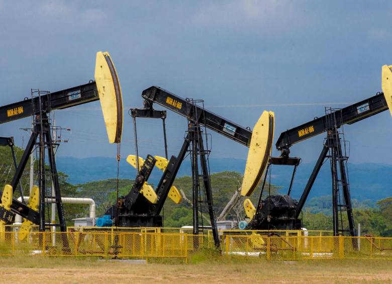 Los precios internacionales del petróleo se dispararon este viernes más de 4% después de que Estados Unidos endureciera las sanciones contra las exportaciones de crudo ruso. FOTO JUAN ANTONIO SÁNCHEZ