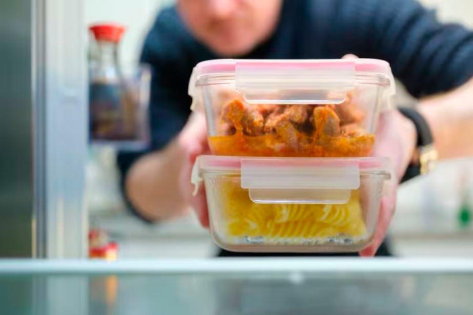 Una vez cocinados los alimentos hay que evitar dejarlos a temperatura ambiente. FOTO: Europa Press