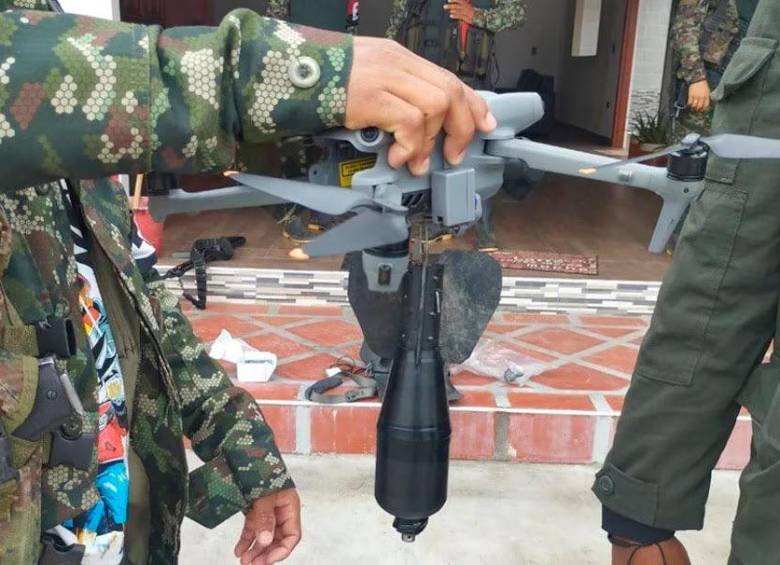 Los disidentes de las Farc usan drones comerciales cargados con granadas de mortero, para atacar a las tropas desde el aire. FOTO ILUSTRATIVA: CORTESÍA EJÉRCITO.