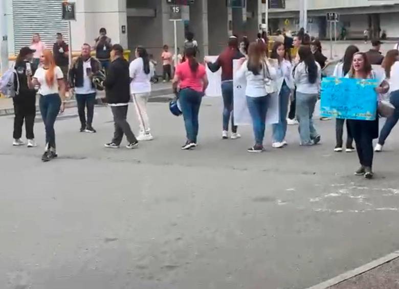Los representantes de las agencias exigen soluciones para no entrar en un colapso masivo. FOTO: CORTESÍA