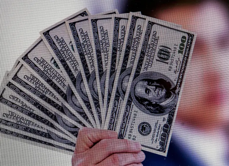 La moneda gringa bajó más de 106 pesos en el último mes. FOTO EL COLOMBIANO. 