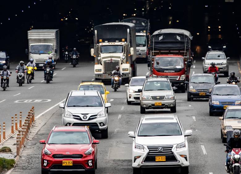 El pico y placa no rige en la autopista Sur ni en la avenida Regional. FOTO: CAMILO SUÁREZ