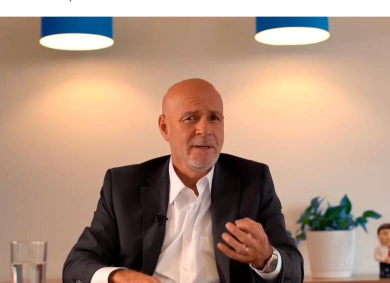 Diego Fernando Prieto, presidente del Banco Caja Social, afirmó que la entidad ofrecerá créditos de vivienda con tasas del 8% efectivo anual y plazos de hasta 25 años para apoyar a los afectados por el terremoto. FOTO CORTESÍA