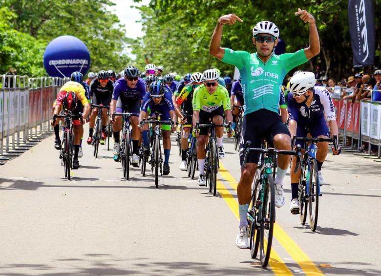 Para Johan Colón y varios ciclistas, la Vuelta Antioquia es el preámbulo para el Clásico RCN. FOTO cortesía vuelta antioquia