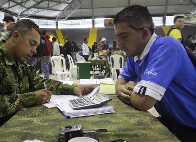 Servicio militar en Colombia: quiénes están exentos y qué requisitos deben cumplir