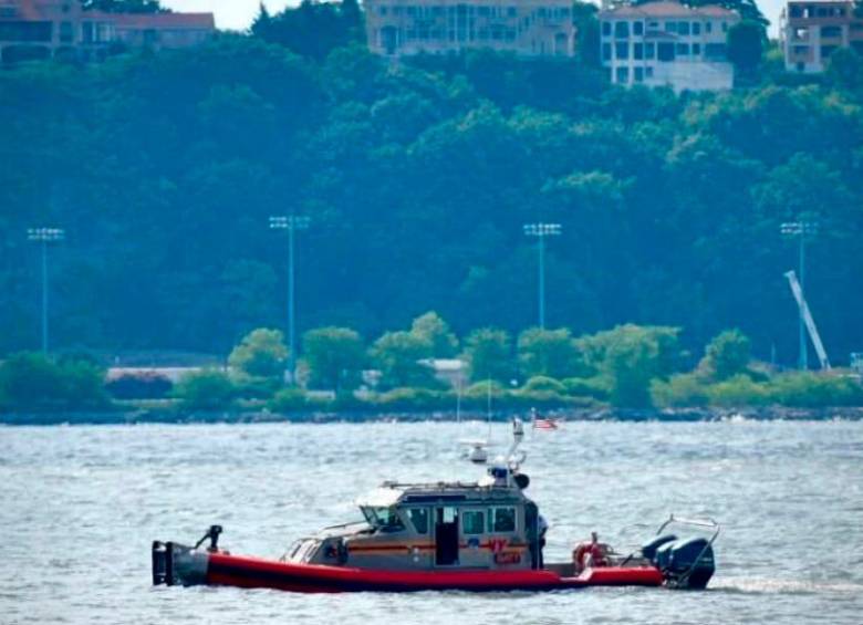 El bote transitaba cerca del muelle 84 del río Hudson, en New York. FOTO CORTESÍA