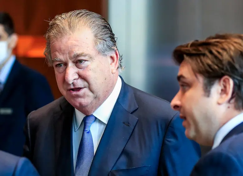 El empresario Jaime Gilinski se sumó a la ola de donaciones que el sector privado ha entregado para apoyar la reconstrucción de las zonas afectados por el terremotos. FOTO EL COLOMBIANO