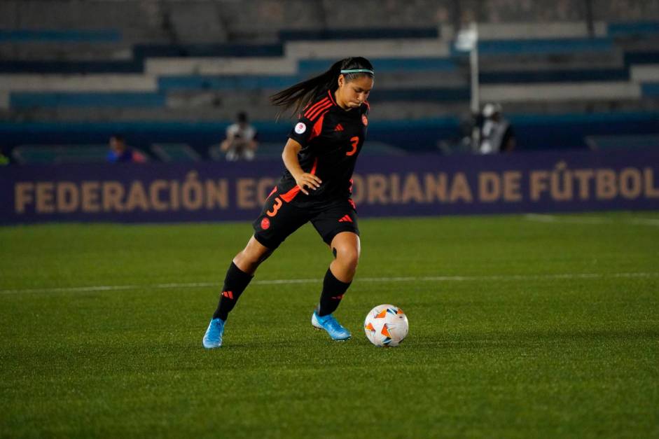 Colombia lost their unbeaten run to Brazil in the South American U-20 Women's tournament.