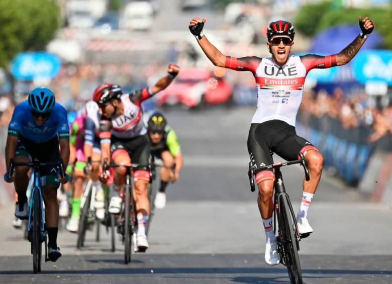 La última victoria de Molano había sido en la última etapa de la Vuelta a España 2022. FOTO CORTESÍA PRENSA VUELTA A SISCILIA
