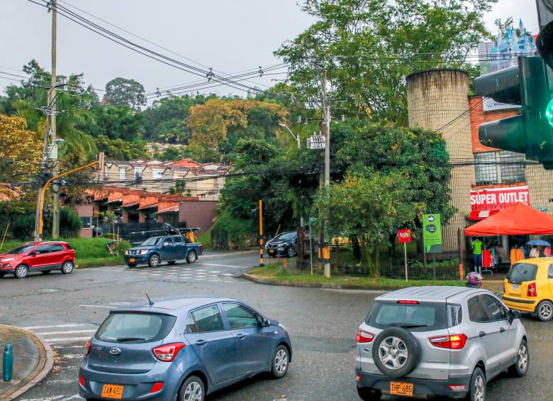 Sabaneta acelera y busca terminar ampliación de la carrera 43A el próximo año