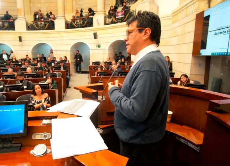 “Nadie está hablando de amnistía e indulto”: Rueda defiende “ley de reconciliación” anunciada por Petro