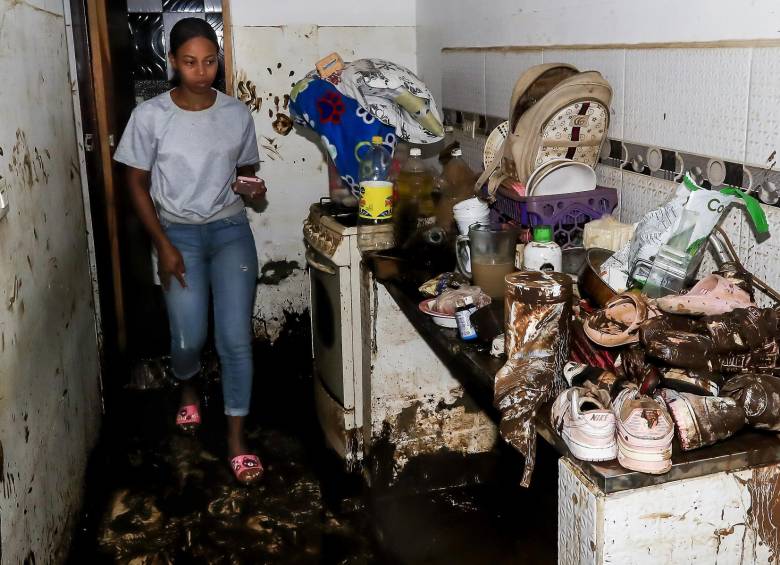 Las viviendas ubicadas en los primeros pisos fueron las que resultaron más afectadas. Foto: Jaime Pérez Munévar