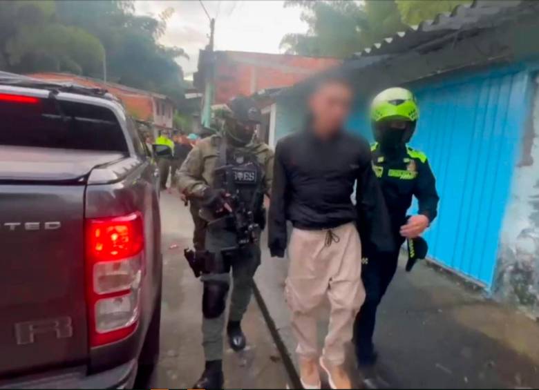 En la operación fue capturado Andrés Londoño (“Cucho”), mando medio de la banda. FOTO cortesía