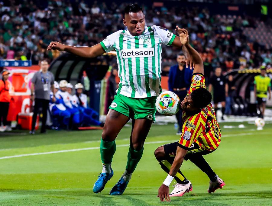 Nacional se enfrenta con Pereira en Yopal. FOTO JAIME PÉREZ
