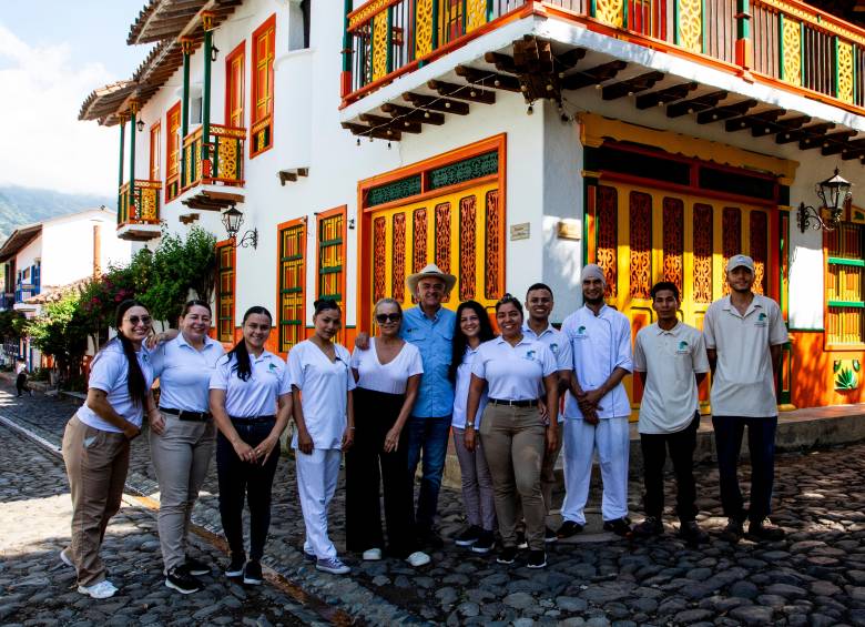 Cauca Viejo genera cerca de 400 empleos directos y más de 100 indirectos, la mayoría en manos de habitantes del Suroeste. FOTO Julio César Herrera. 