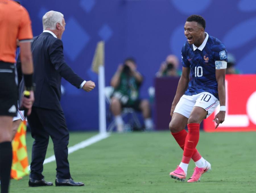 Didier Deschamps dirigirá su último partido como seleccionador de Francia, quien tiene como capitán al delantero Kylian Mbappé. Foto: Xinhua