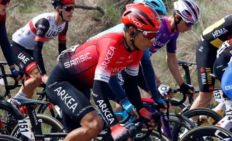 Nairo Quintana se ve en un buen estado después de su caída del pasado martes, en la segunda etapa. FOTO EFE