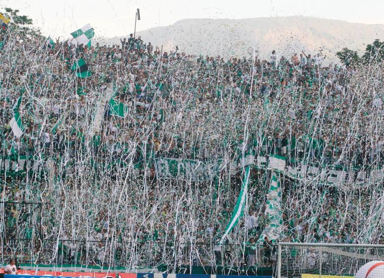 Una imagen similar a esta se verá en el duelo de este lunes en el Atanasio entre Nacional y Junior. FOTO JUAN ANTONIO SÁNCHEZ